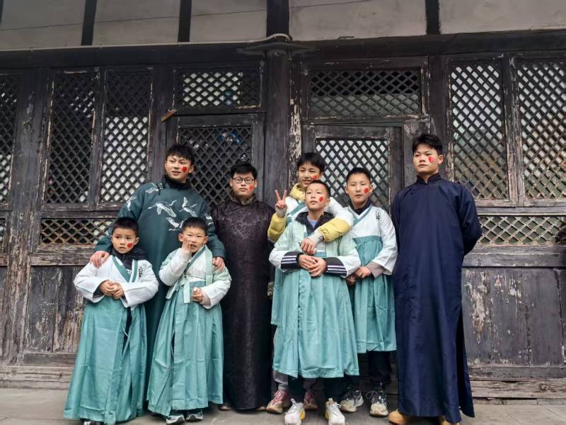 海拉尔区灯光秀活动策划